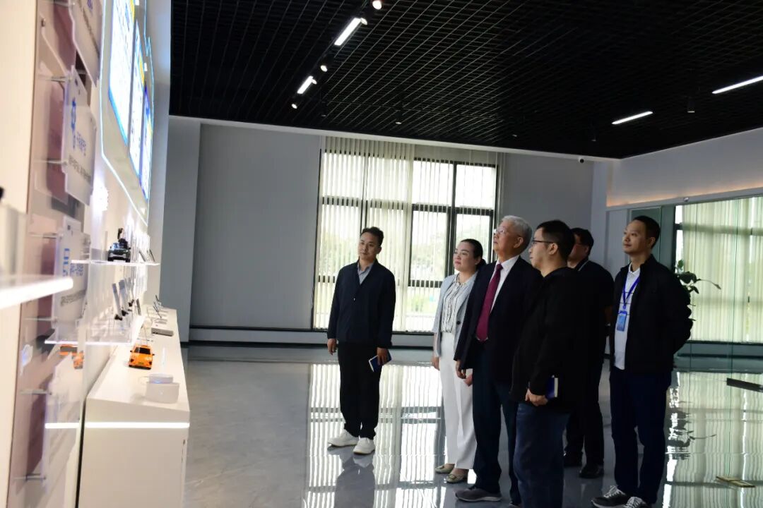 年省360万度电!复盛赋能盛泰光电,国标一级能效空压站引领电子行业绿色革命!
