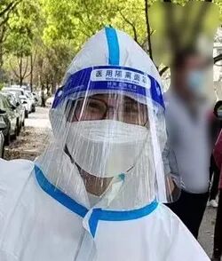 好样的，致参加抗疫志愿者的复盛同仁们，为你们点赞！