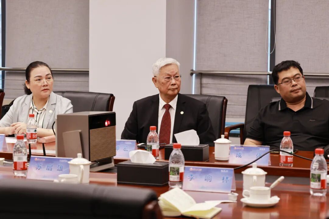 年省360万度电!复盛赋能盛泰光电,国标一级能效空压站引领电子行业绿色革命!