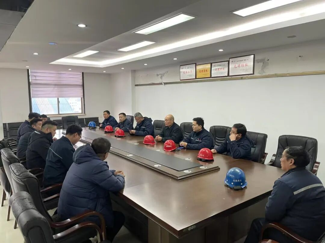 复盛助力煤焦化行业绿色转型,东鑫焦化一级能效空压站挂牌仪式顺利举行