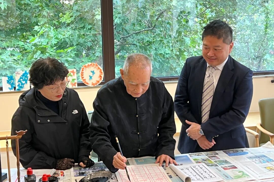 以温情致敬桑榆——复盛集团石家庄敬老慰问传递ESG关怀