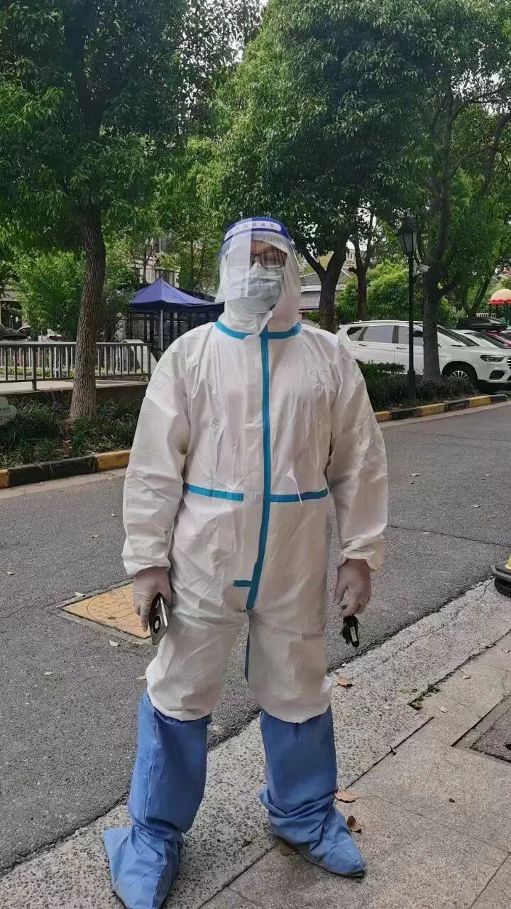 好样的，致参加抗疫志愿者的复盛同仁们，为你们点赞！